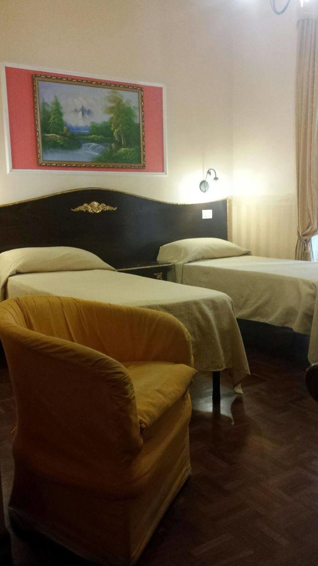Bed & Breakfast Napoli Centrale Exterior foto